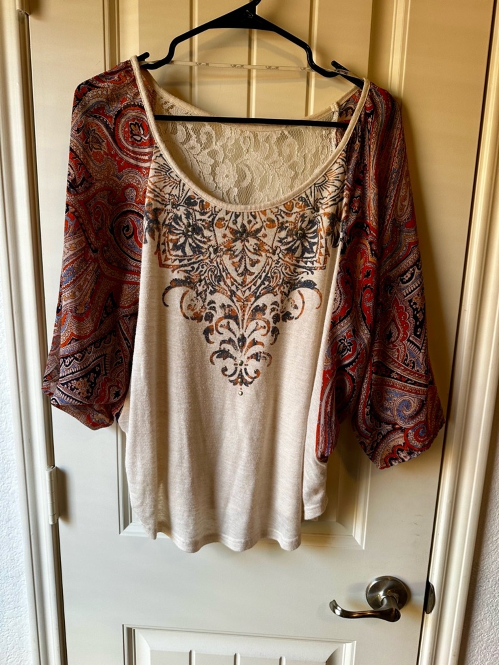 Miss Me Boho Cream and Rust Paisley Dolman Sleeve Studded Lace detail top size M